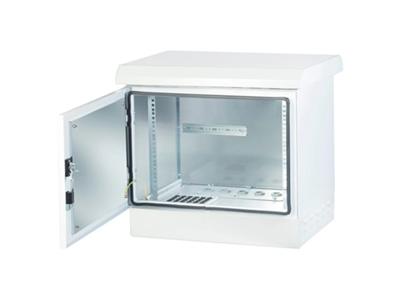 FORMRACK 7U 600x450 IP66 kültéri rack szekrény 100 mm lábazattal, dupla rétegű