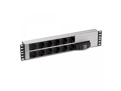 FORMRACK PDU 2U 19" megszakítóval, 12 aljzat (Schuko)