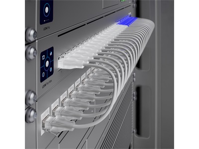 Ubiquiti, UniFi Etherlighting patch kábel, 0,15m, cat.6A, áttetsző, 24-pack